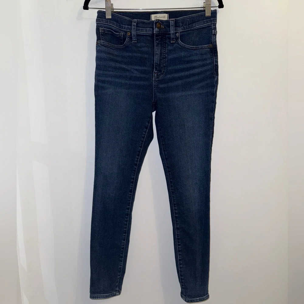 Madewell Women’s Dark Wash 9